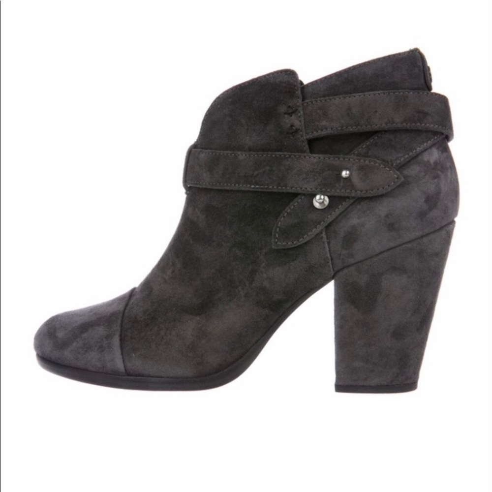 Rag & Bone Graphite Booties W/Vibram Soles! - image 8